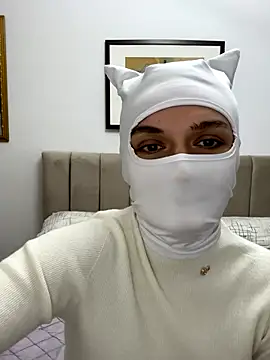 Nikki Hoee online show from December 4, 10:07 pm