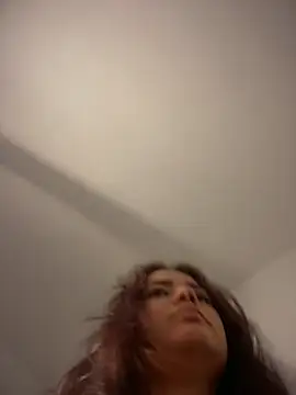 Snapshot of Ema_kraus chatting on July 5, 10:17 pm Ema kraus online show from July 5, 10:17 pm