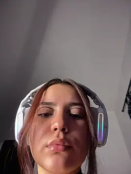 Snapshot of Ema_kraus chatting on July 10, 1:10 am Ema kraus online show from July 10, 1:10 am