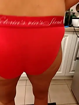 naughty69curls online show from December 18, 7:42 pm