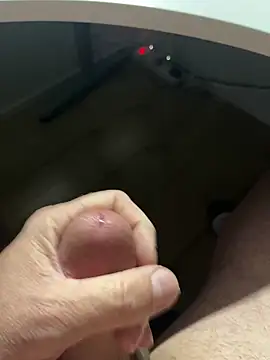 mikiss789 online show from April 20, 3:31 am