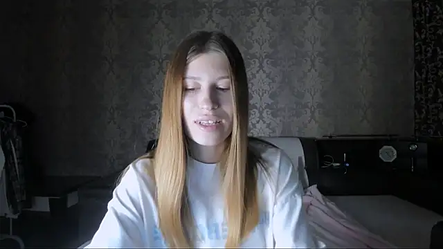Snapshot of Agnes_Allenn chatting on October 10, 10:36 am Agnes Allenn online show from October 10, 10:36 am