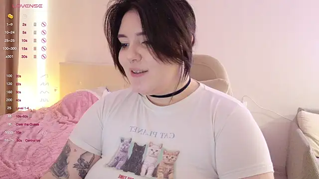 YumiYammy online show from March 18, 6:16 am