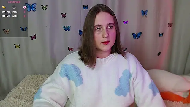 Snapshot of Phantommira chatting on February 27, 7:37 pm Phantommira online show from February 27, 7:37 pm