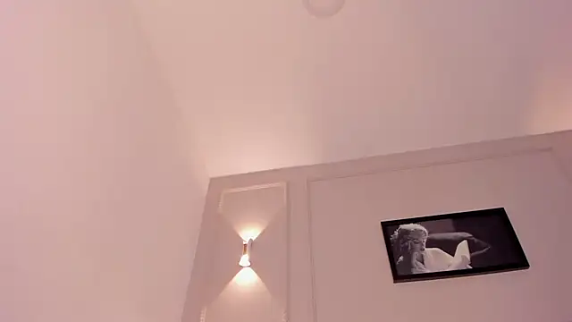 Snapshot of anniemartinezz chatting on March 11, 11:55 am anniemartinezz online show from March 11, 11:55 am