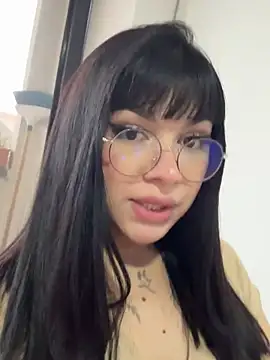 Snapshot of RoseCassie chatting on March 11, 8:53 pm RoseCassie online show from March 11, 8:53 pm