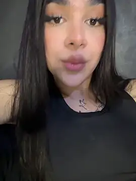 Snapshot of RoseCassie chatting on September 19, 2:51 pm RoseCassie online show from September 19, 2:51 pm