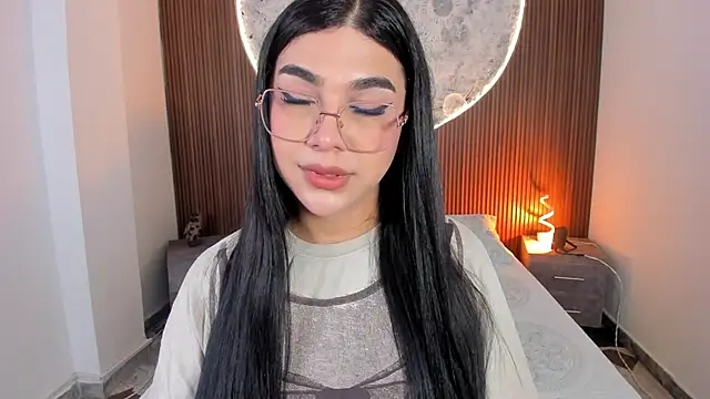 RoseCassie online show from February 11, 2:11 pm