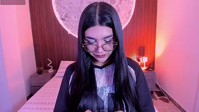 Snapshot of RoseCassie chatting on June 19, 1:48 pm RoseCassie online show from June 19, 1:48 pm