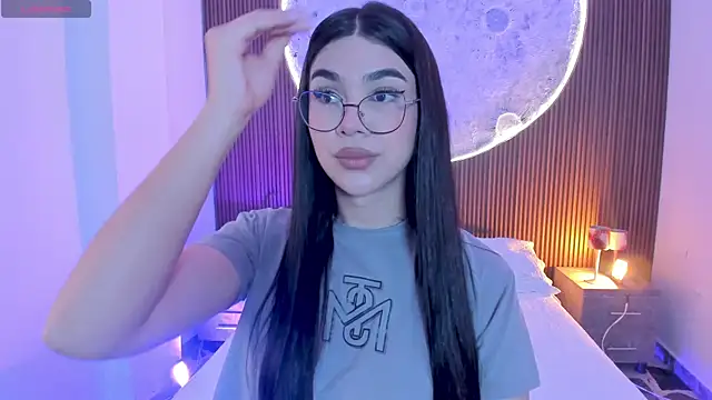 Snapshot of RoseCassie chatting on July 13, 1:14 pm RoseCassie online show from July 13, 1:14 pm