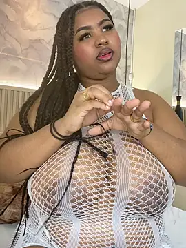 AinaraJimenez online show from April 10, 7:07 pm