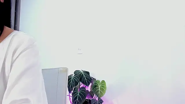 Sara Leblanc online show from March 10, 12:37 pm