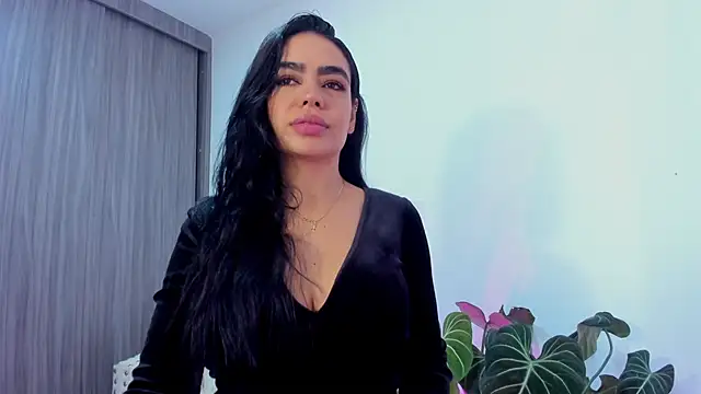 Sara Leblanc online show from October 16, 5:36 pm