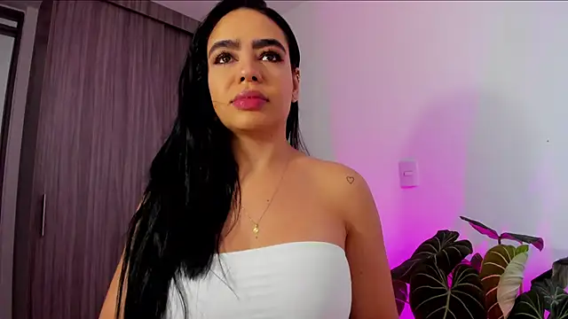 Sara Leblanc online show from March 6, 2:57 pm