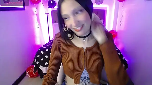 mia collens online show from February 17, 1:58 am