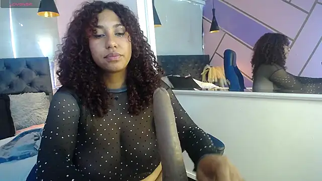 Snapshot of lauraltt chatting on January 16, 4:28 pm lauraltt online show from January 16, 4:28 pm