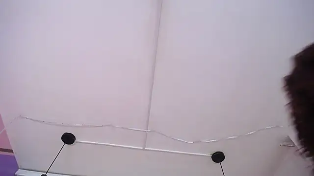 Snapshot of lauraltt chatting on March 5, 1:52 am lauraltt online show from March 5, 1:52 am