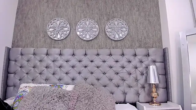 Snapshot of KendalPrince chatting on March 19, 4:14 am KendalPrince online show from March 19, 4:14 am