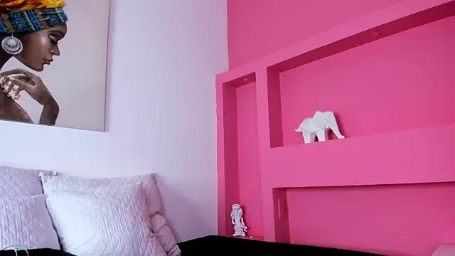 Snapshot of KendalPrince chatting on October 3, 1:41 pm KendalPrince online show from October 3, 1:41 pm