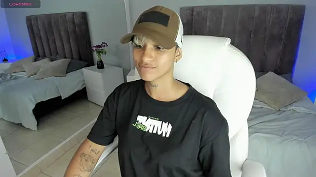 Dominick jones online show from January 22, 2:15 am