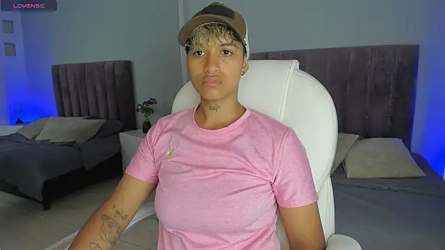 Dominick jones online show from January 22, 7:24 pm