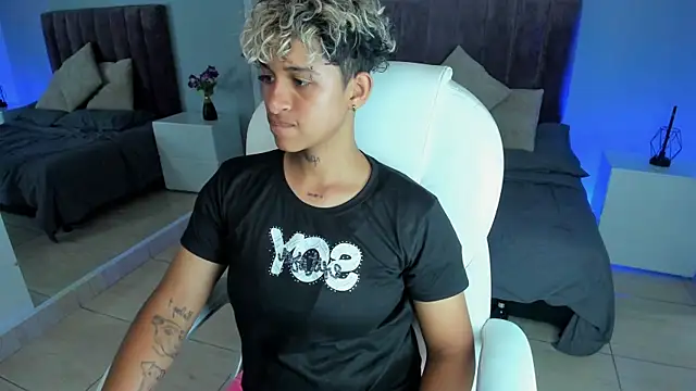 Dominick jones online show from January 26, 4:41 pm