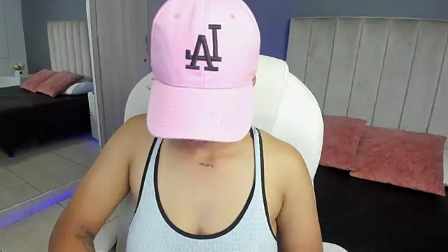 Dominick jones online show from January 31, 2:15 am