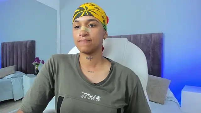 Dominick jones online show from February 12, 11:30 pm