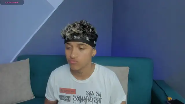 Dominick jones online show from March 15, 11:17 pm