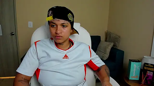 Dominick jones online show from September 10, 6:08 pm