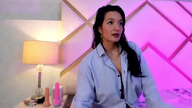 Snapshot of AmyRox_ chatting on March 6, 11:47 am AmyRox  online show from March 6, 11:47 am