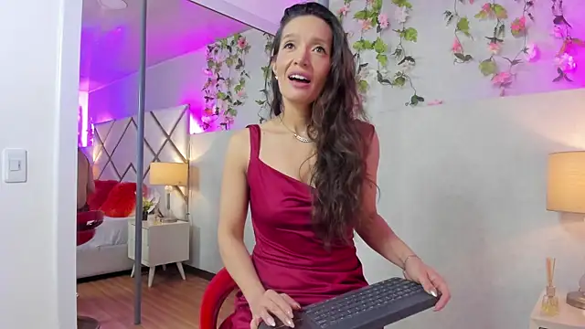 AmyRox  online show from April 18, 11:58 am