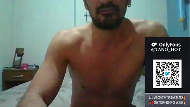 italianbighorse22 online show from October 14, 2:56 am