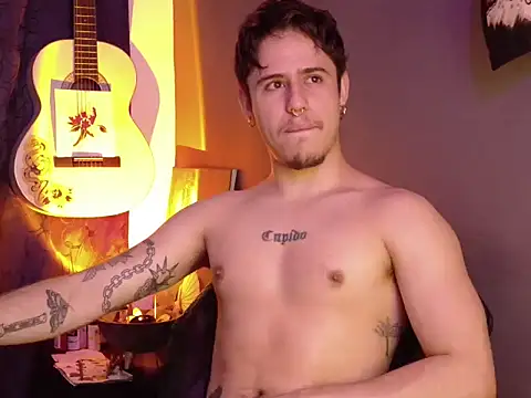 Snapshot of Antonello_Vannucci chatting on March 12, 4:13 pm Antonello Vannucci online show from March 12, 4:13 pm