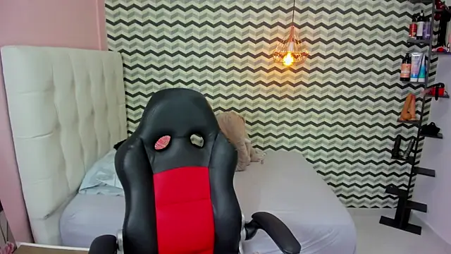 Snapshot of ARYAMORGAN1 chatting on October 16, 3:07 am ARYAMORGAN1 online show from October 16, 3:07 am