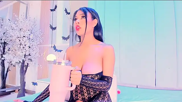 salomebenz online show from November 3, 10:10 pm