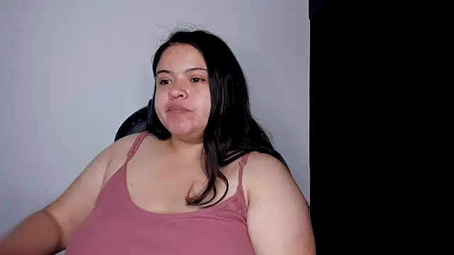 Snapshot of lizzie_c chatting on October 16, 10:44 pm lizzie c online show from October 16, 10:44 pm