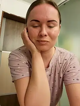  Miss Vanilla  online show from March 21, 8:18 pm