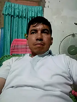 Snapshot of bisexual0007 chatting on January 13, 2:18 am bisexual0007 online show from January 13, 2:18 am