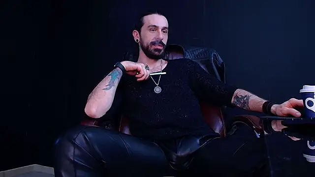 AxelColton online show from November 5, 11:32 am