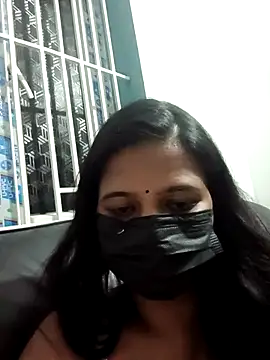 Snapshot of Tamil_Sanjana_ chatting on February 15, 7:10 pm Tamil Sanjana online show from February 15, 7:10 pm