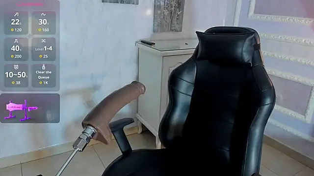 Lily Martinez online show from September 17, 10:44 pm