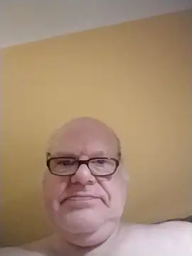 jk6t online show from March 11, 8:15 pm