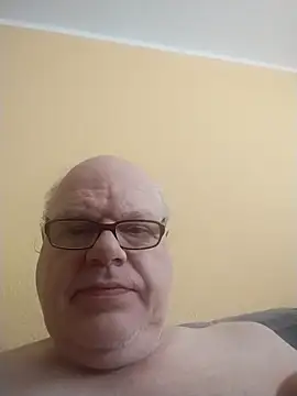 jk6t online show from April 18, 11:25 am