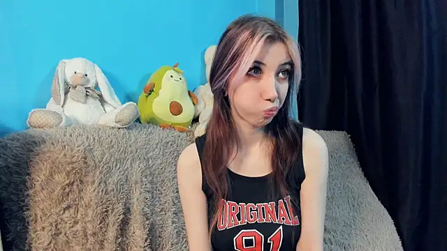  Mindy  online show from December 27, 3:53 am