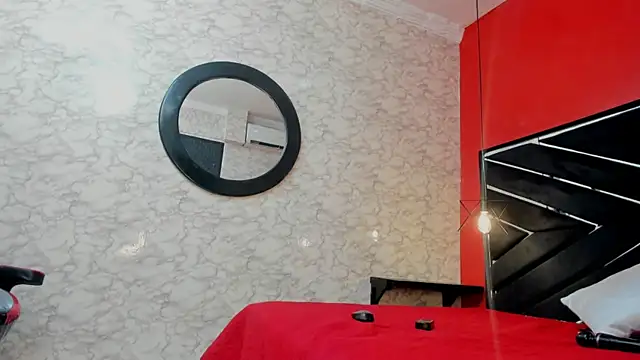 SEXY HOTTIE   online show from January 24, 3:13 pm