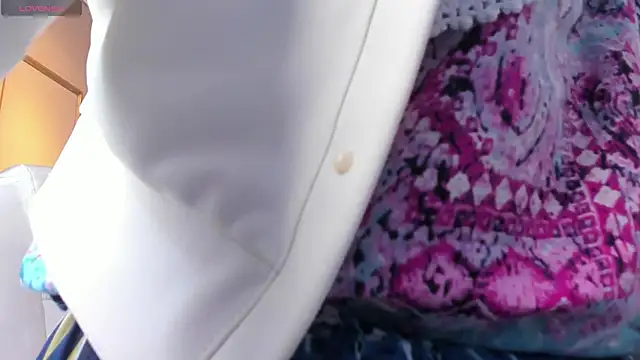 PerlaPreciosa online show from October 19, 4:02 am