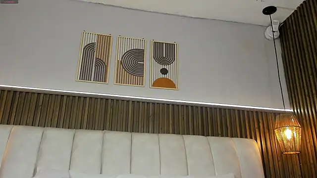 PerlaPreciosa online show from April 21, 4:08 am