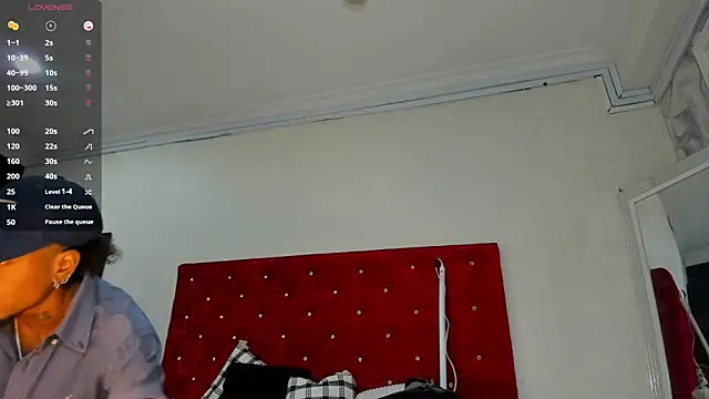 JhonyMiller  online show from April 10, 8:02 pm