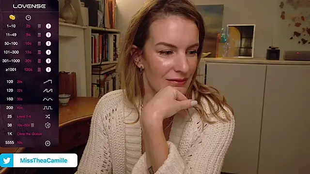 MissTheaCamille online show from January 28, 1:29 am